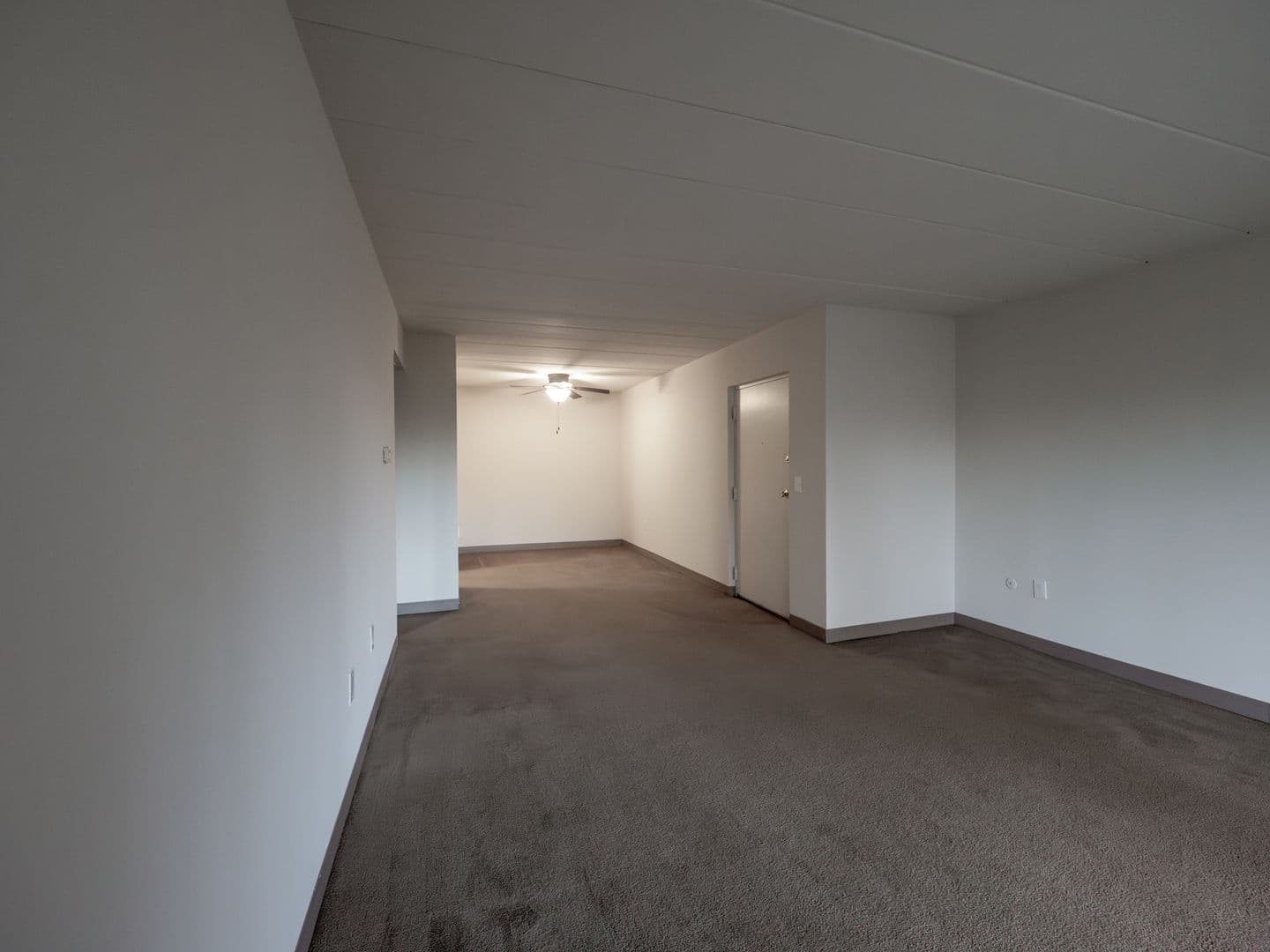 Moon Township Apartment: 700 Lee Drive