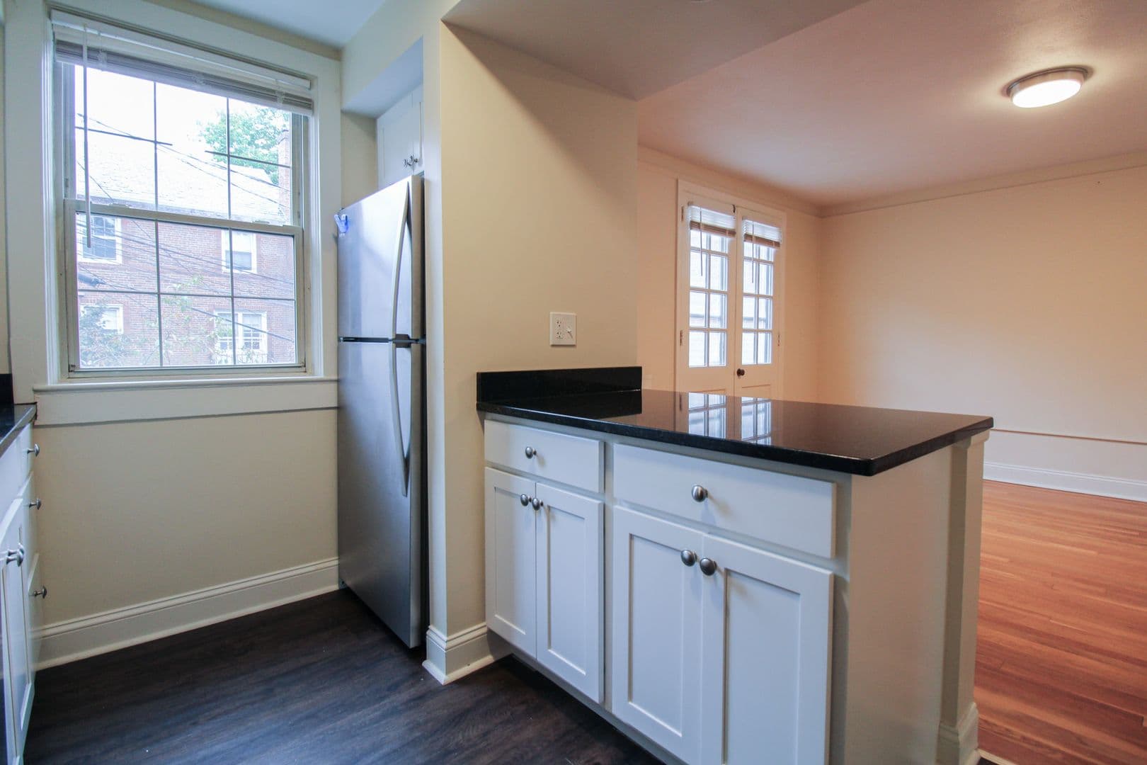 Crafton Apartment: 101 S Linwood Ave.