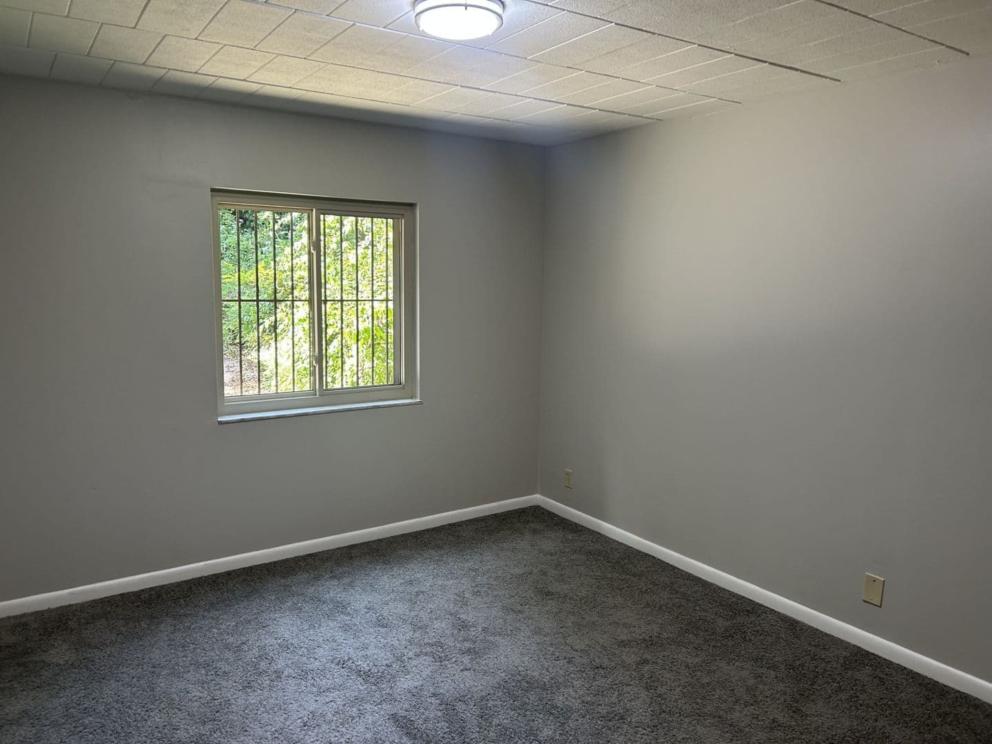 Pittsburgh Apartment: 220 S Negley Ave.