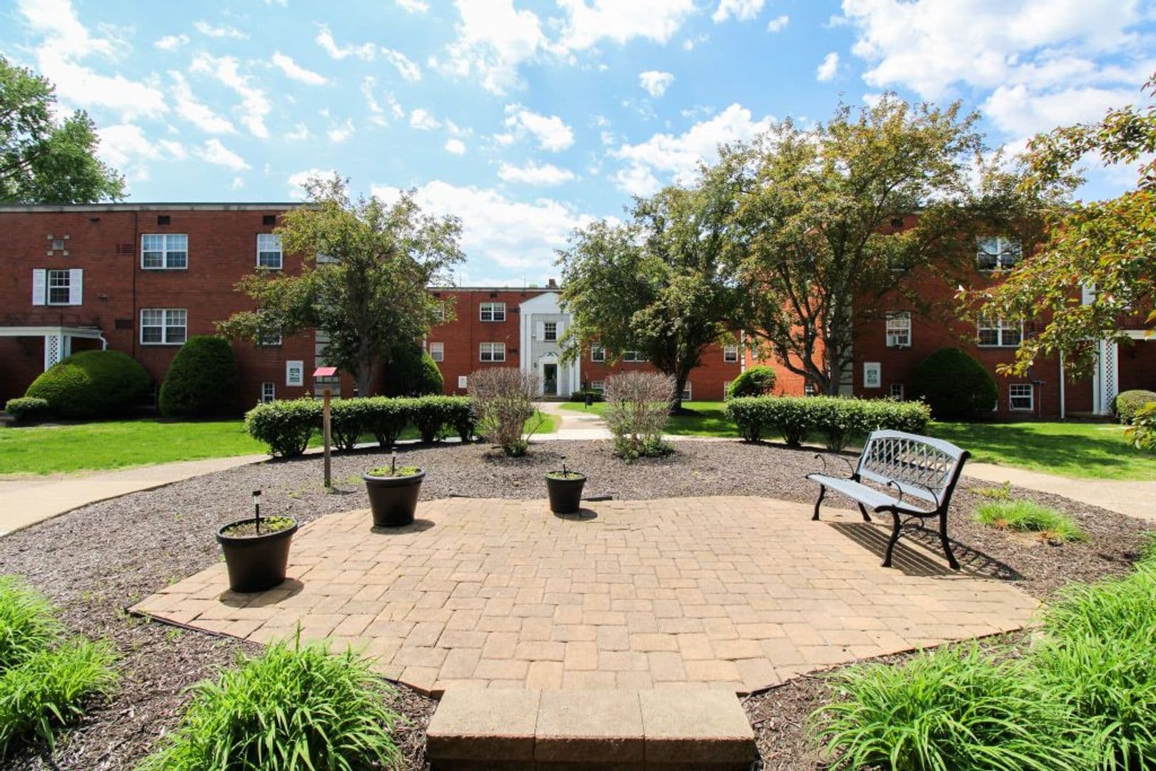 Sewickley Apartment: 320 Ohio River Boulevard