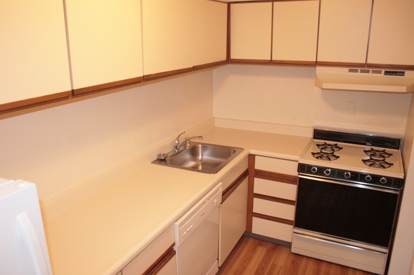 Sewickley Apartment: 320 Ohio River Boulevard