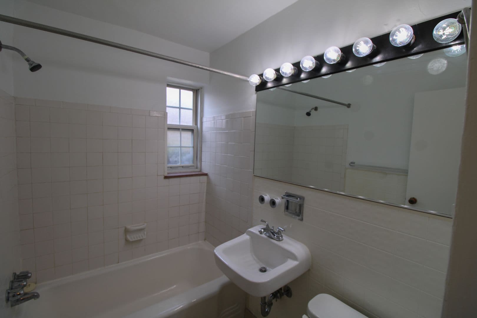 Sewickley Apartment: 320 Ohio River Boulevard