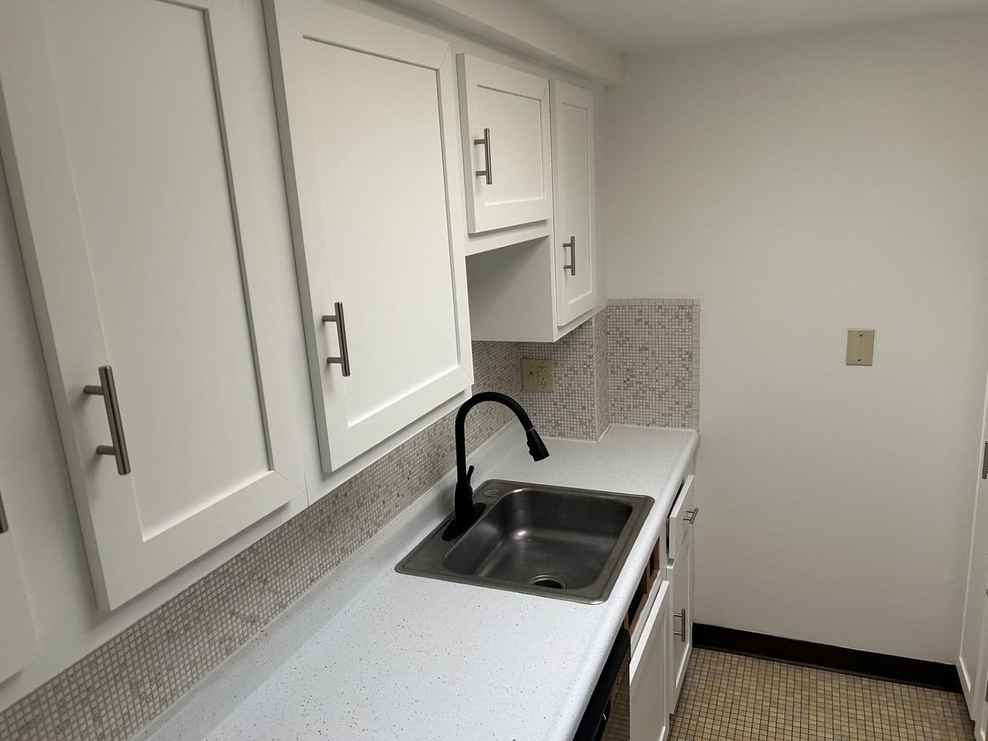 Pittsburgh Apartment: 220 S Negley Ave.