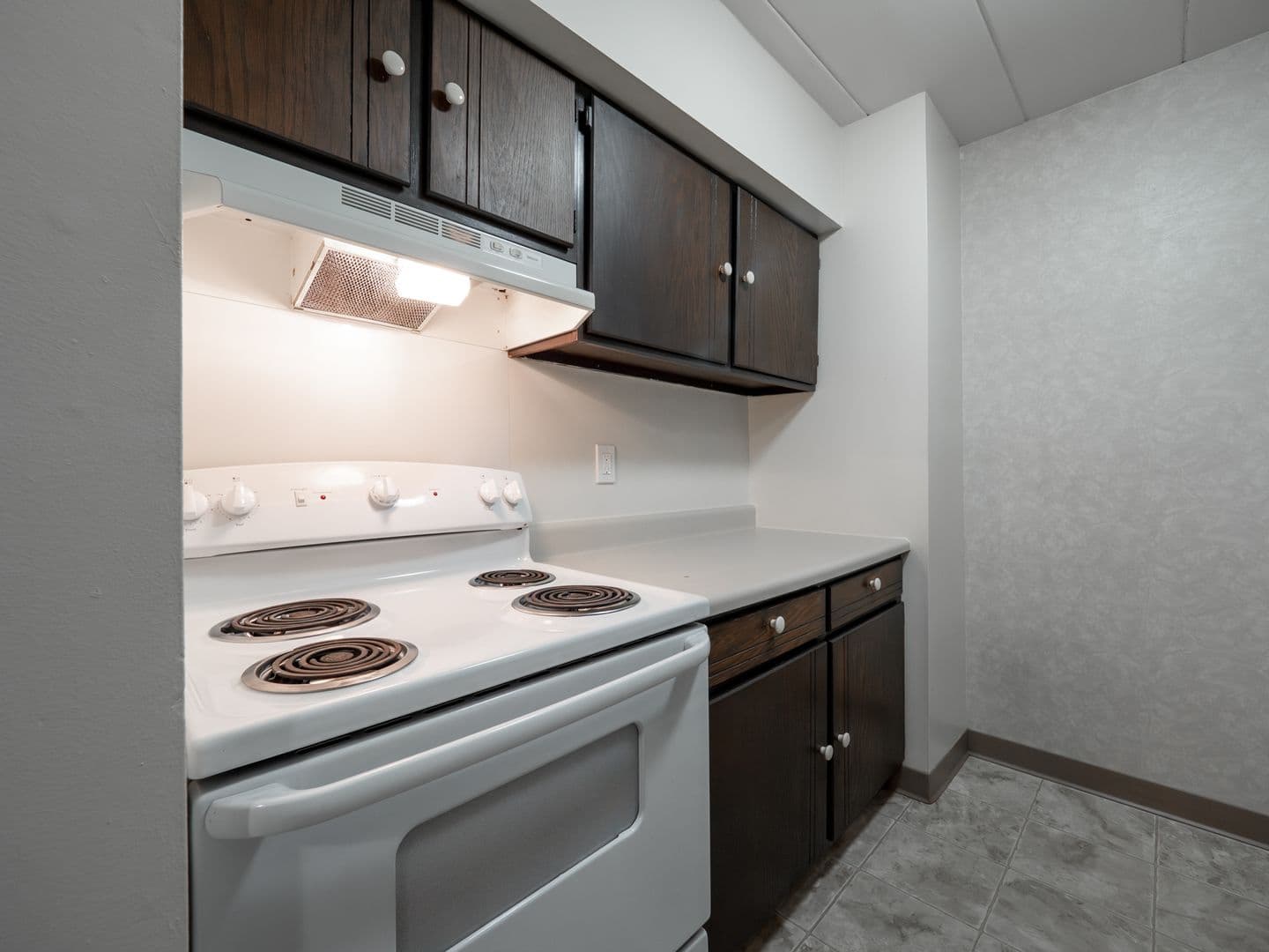 Moon Township Apartment: 700 Lee Drive