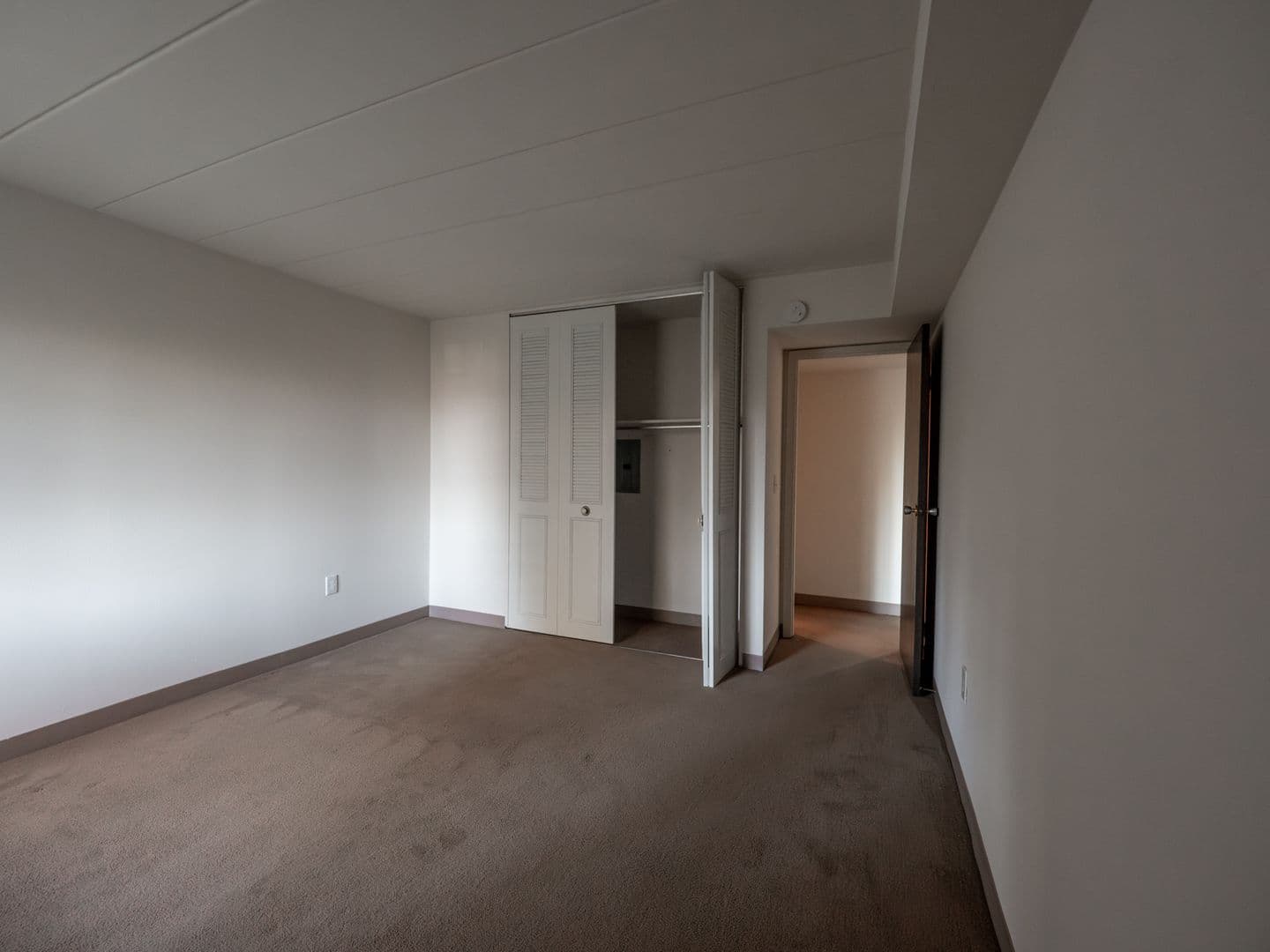 Moon Township Apartment: 700 Lee Drive
