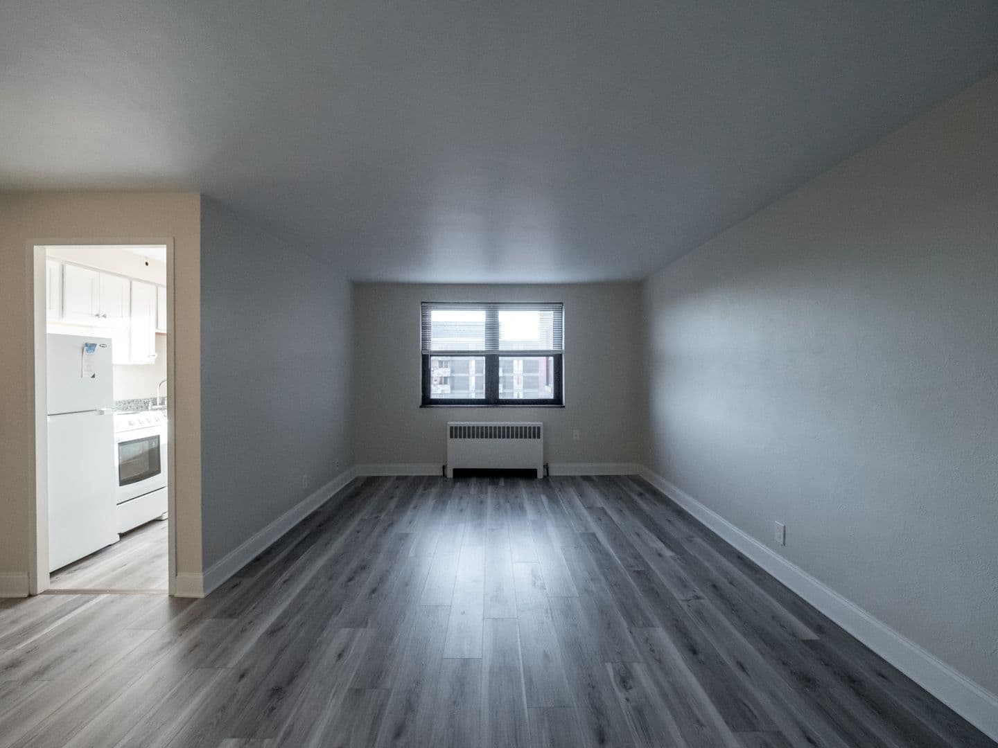 Avalon Apartment: 323 S. Home Ave.