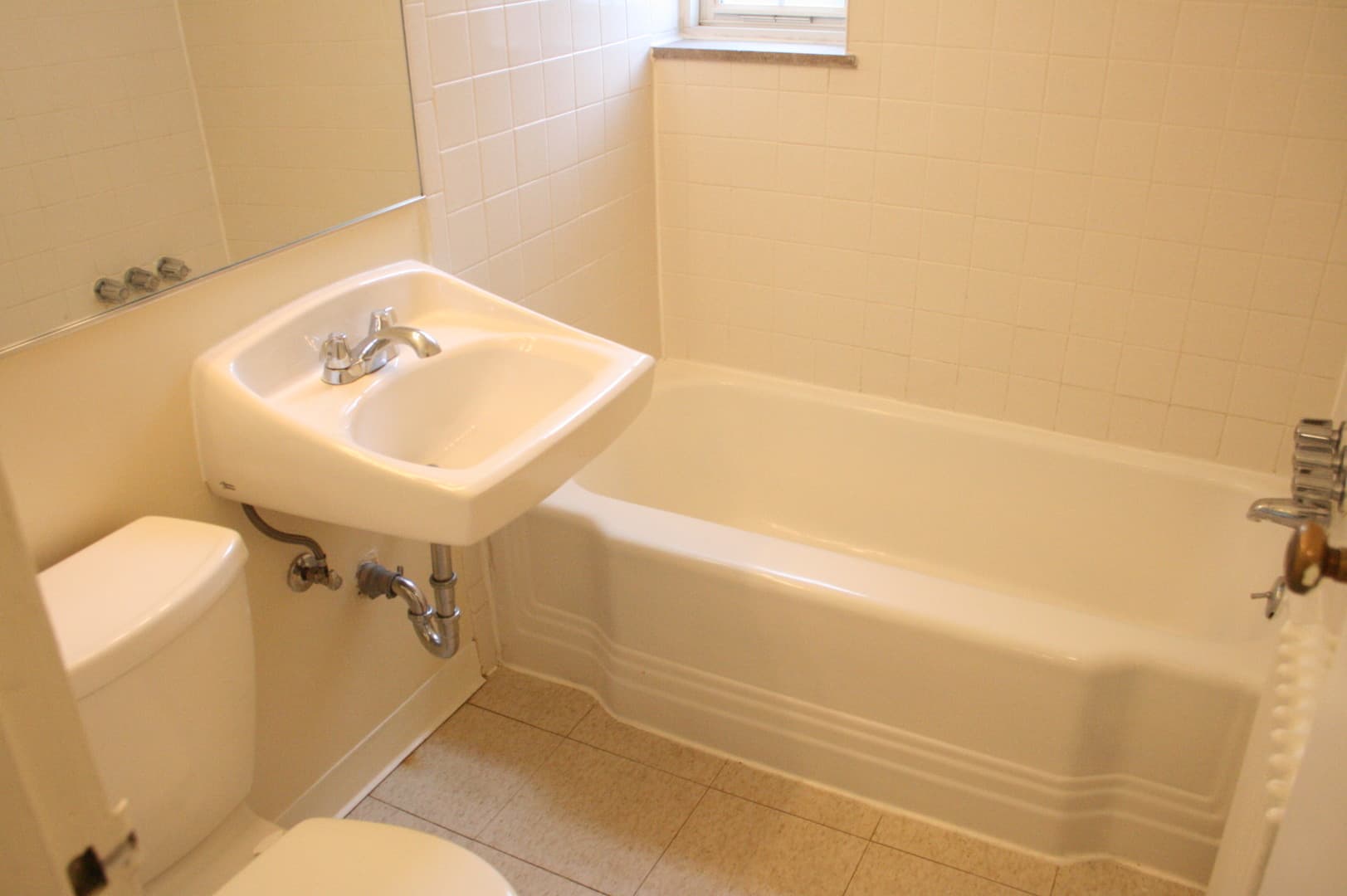 Sewickley Apartment: 320 Ohio River Boulevard