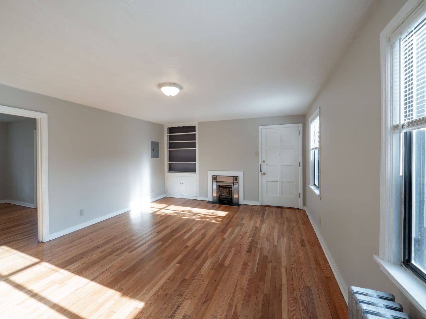 Edgewood Apartment: 131 Edgewood Avenue