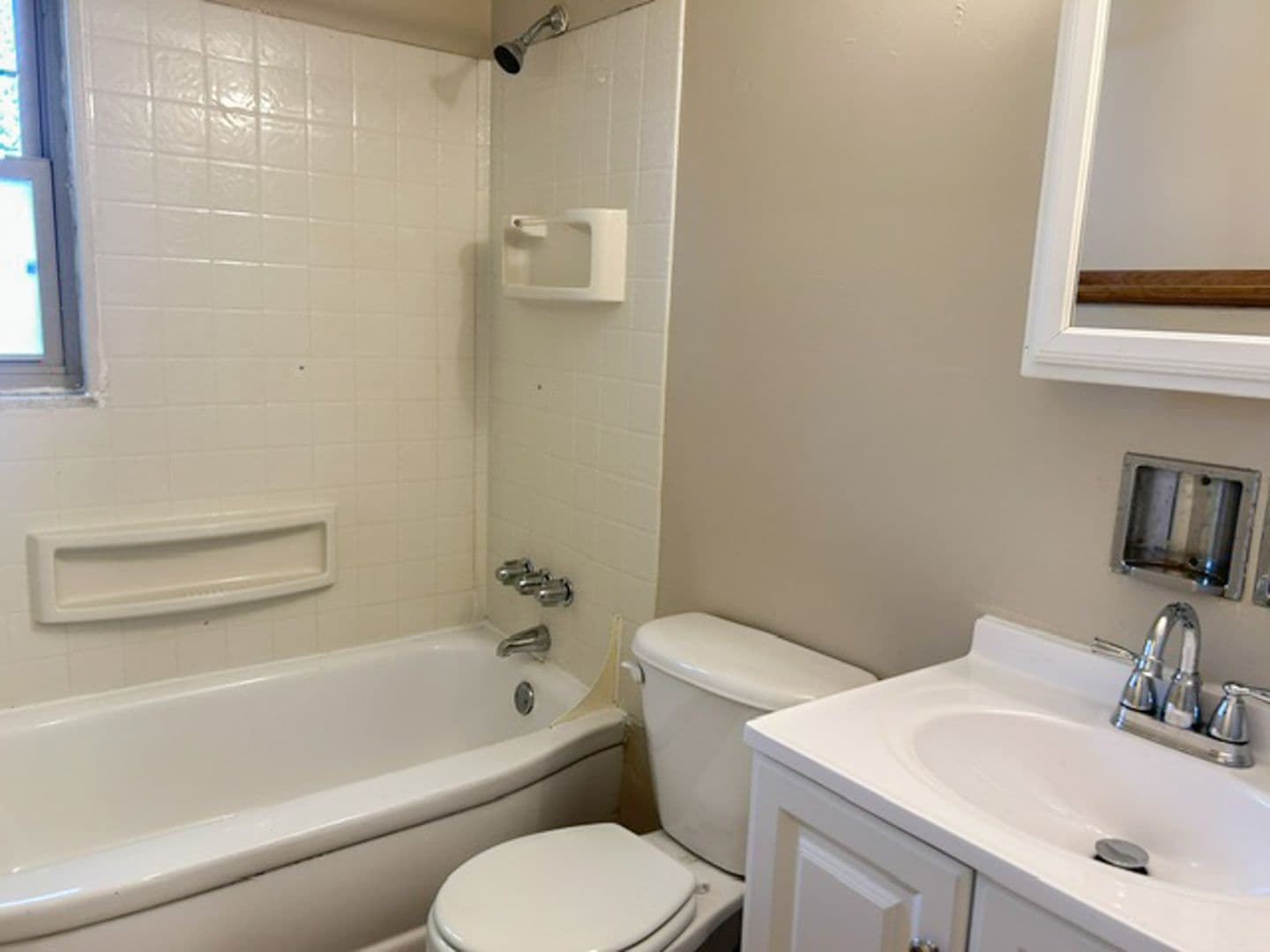Pittsburgh Apartment: 177-185 Pennwood Ave