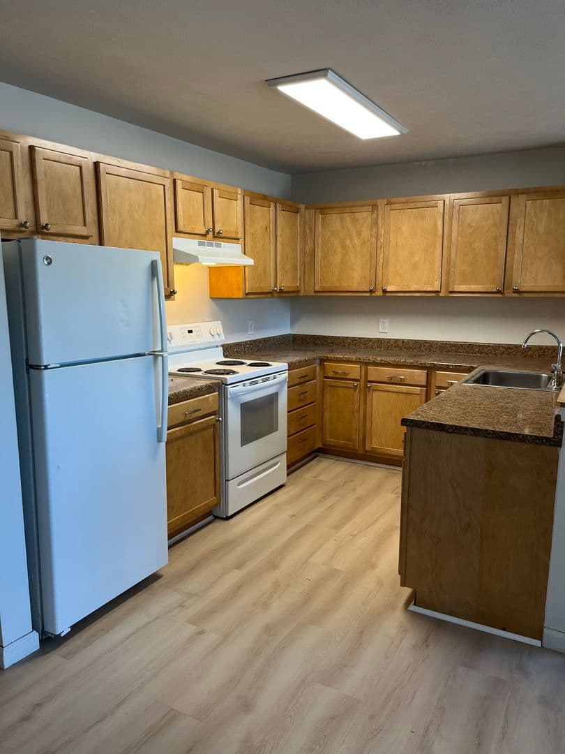 Lousiville Apartment: 1025 East South Boulder Road
