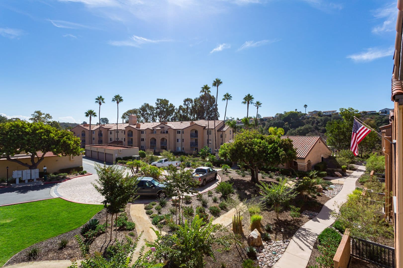 San Diego House: 7160 Shoreline Dr. #4314