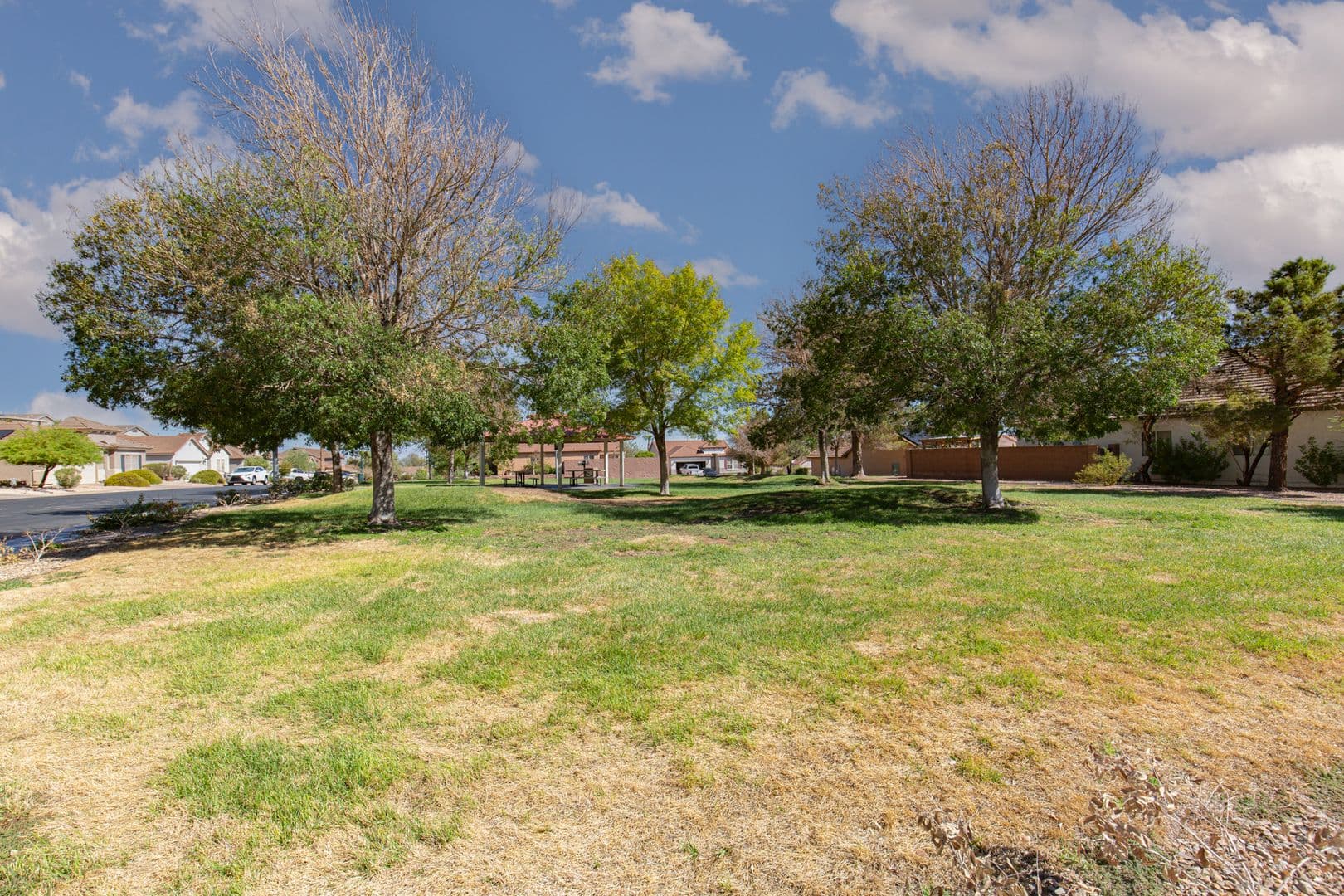 Henderson House: 725 Smokey Mountain Ave