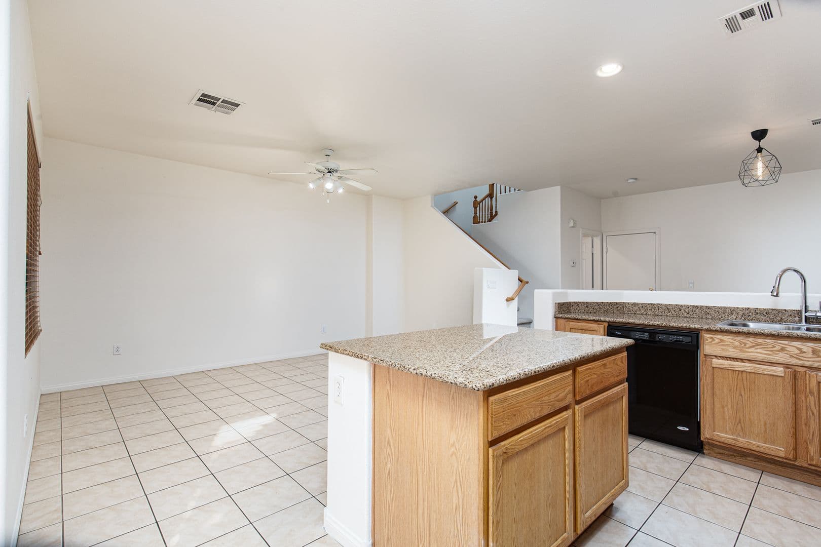 Las Vegas House: 5273 Coral Ribbon Ave