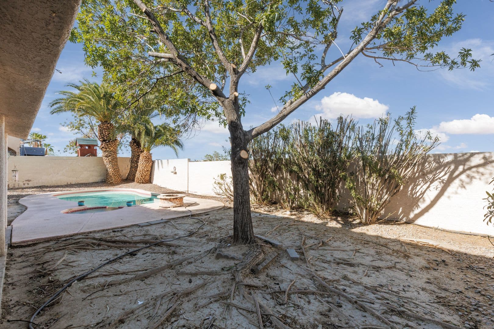 Las Vegas House: 7845 Meadow Creek Street