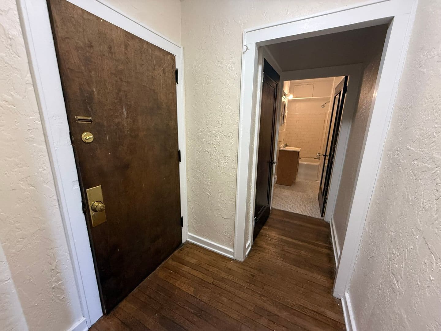 Pittsburgh Apartment: 225 Melwood Avenue