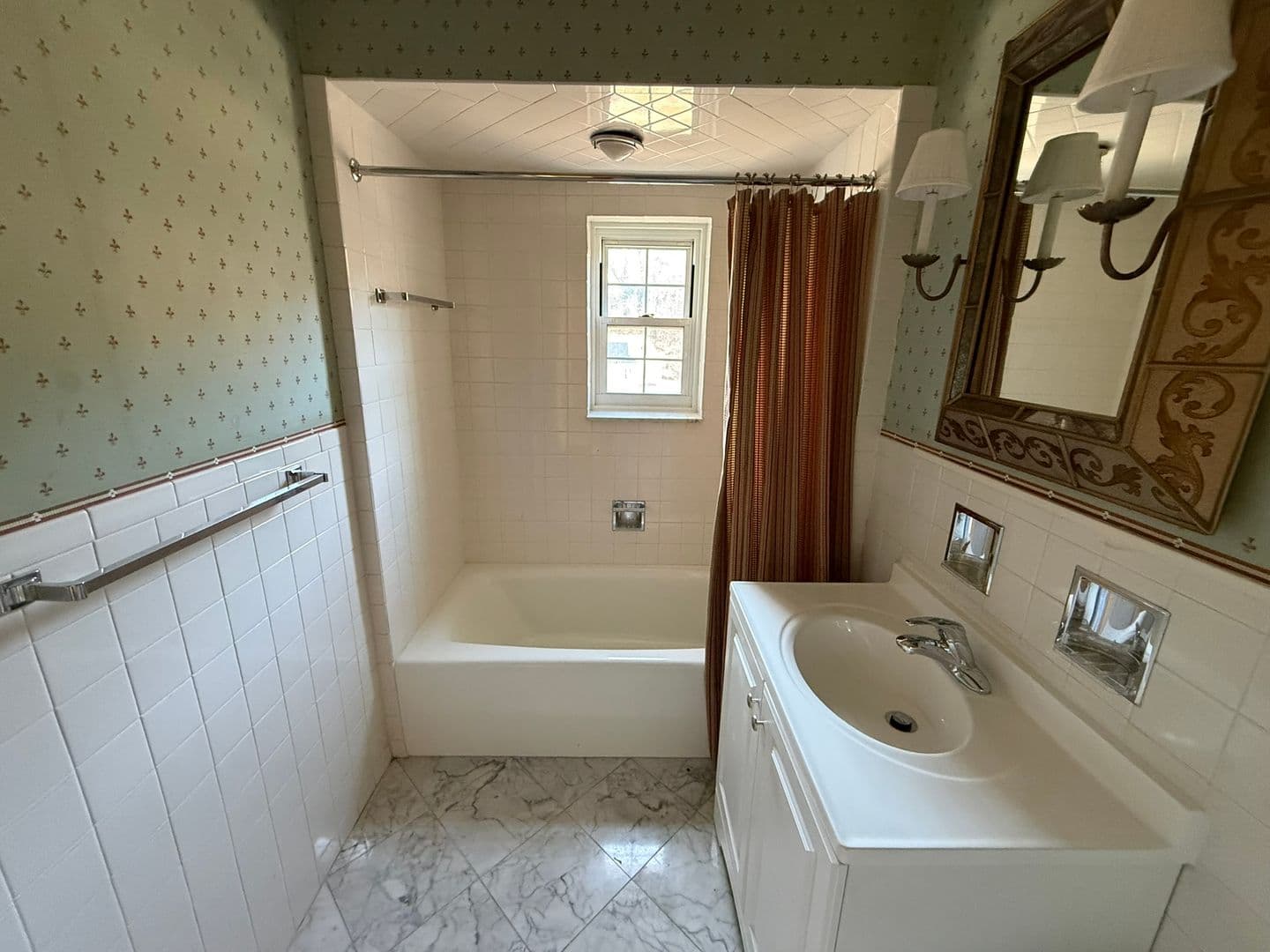 Pittsburgh Apartment: 3955 Bigelow Blvd