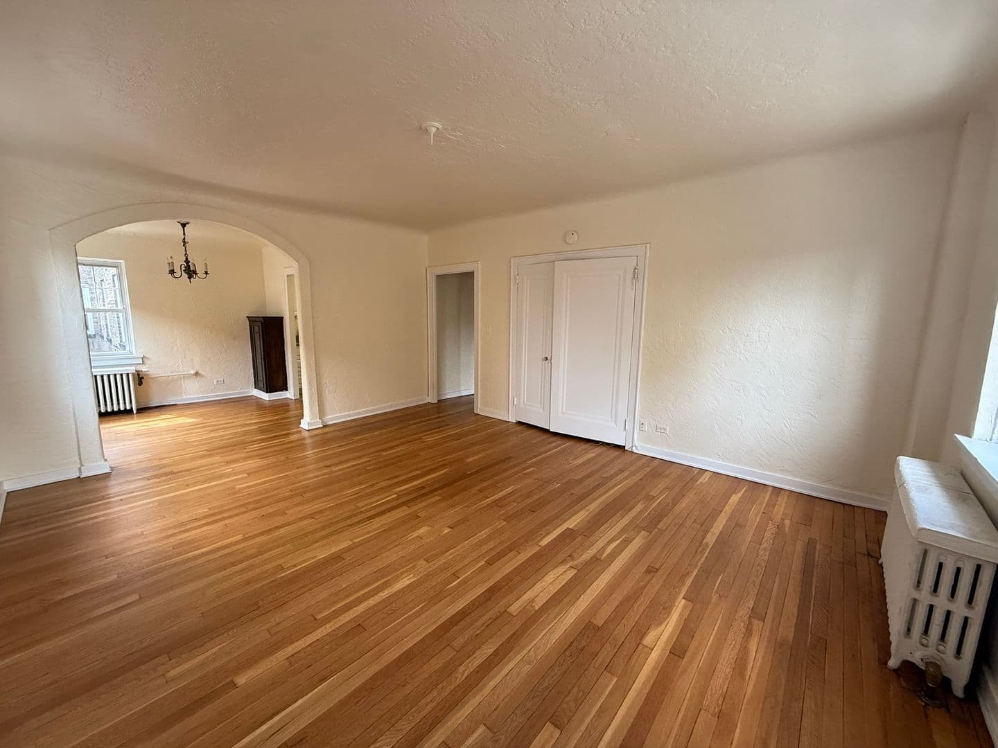 Pittsburgh Apartment: 225 Melwood Avenue