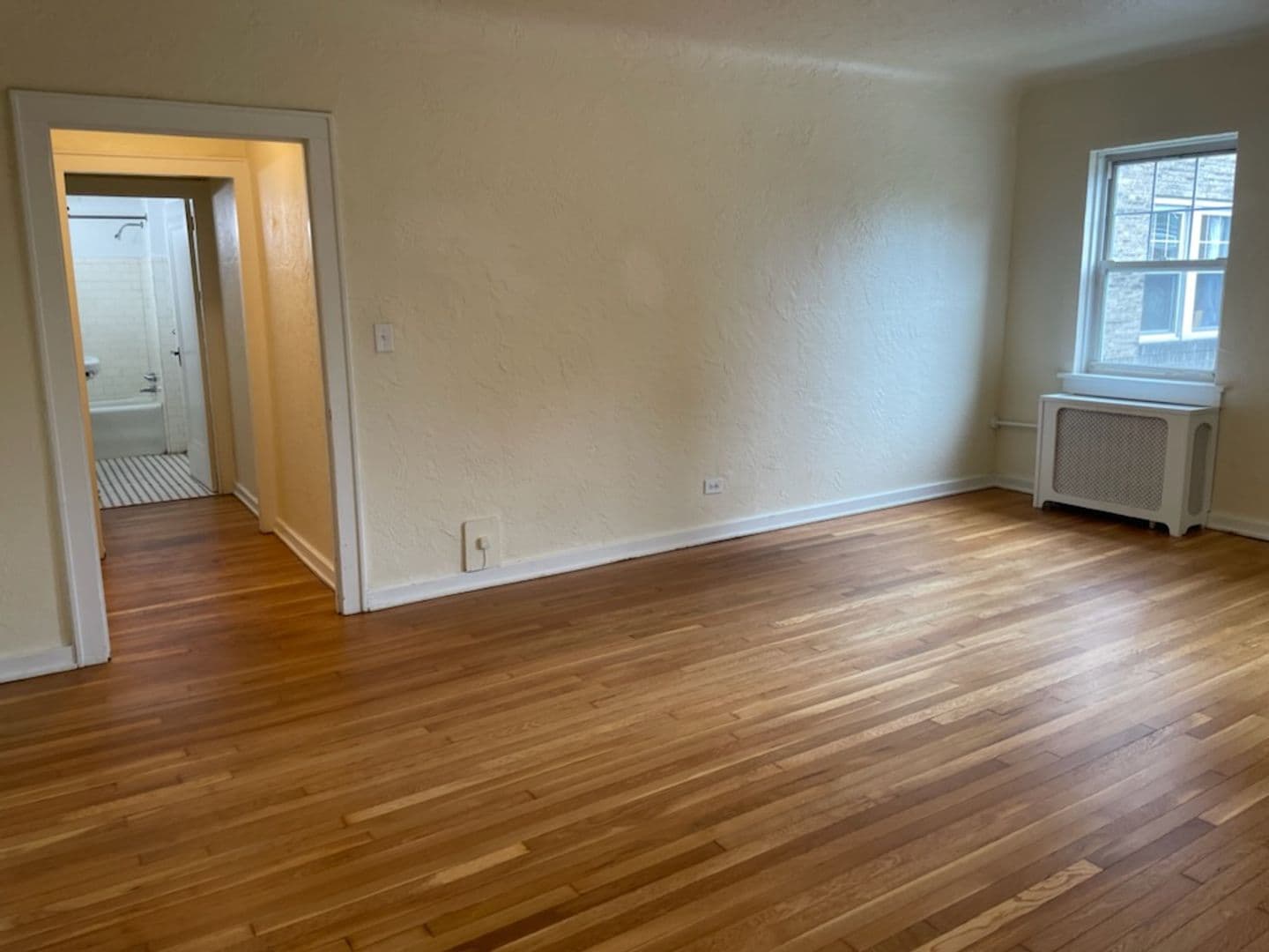 Pittsburgh Apartment: 225 Melwood Avenue