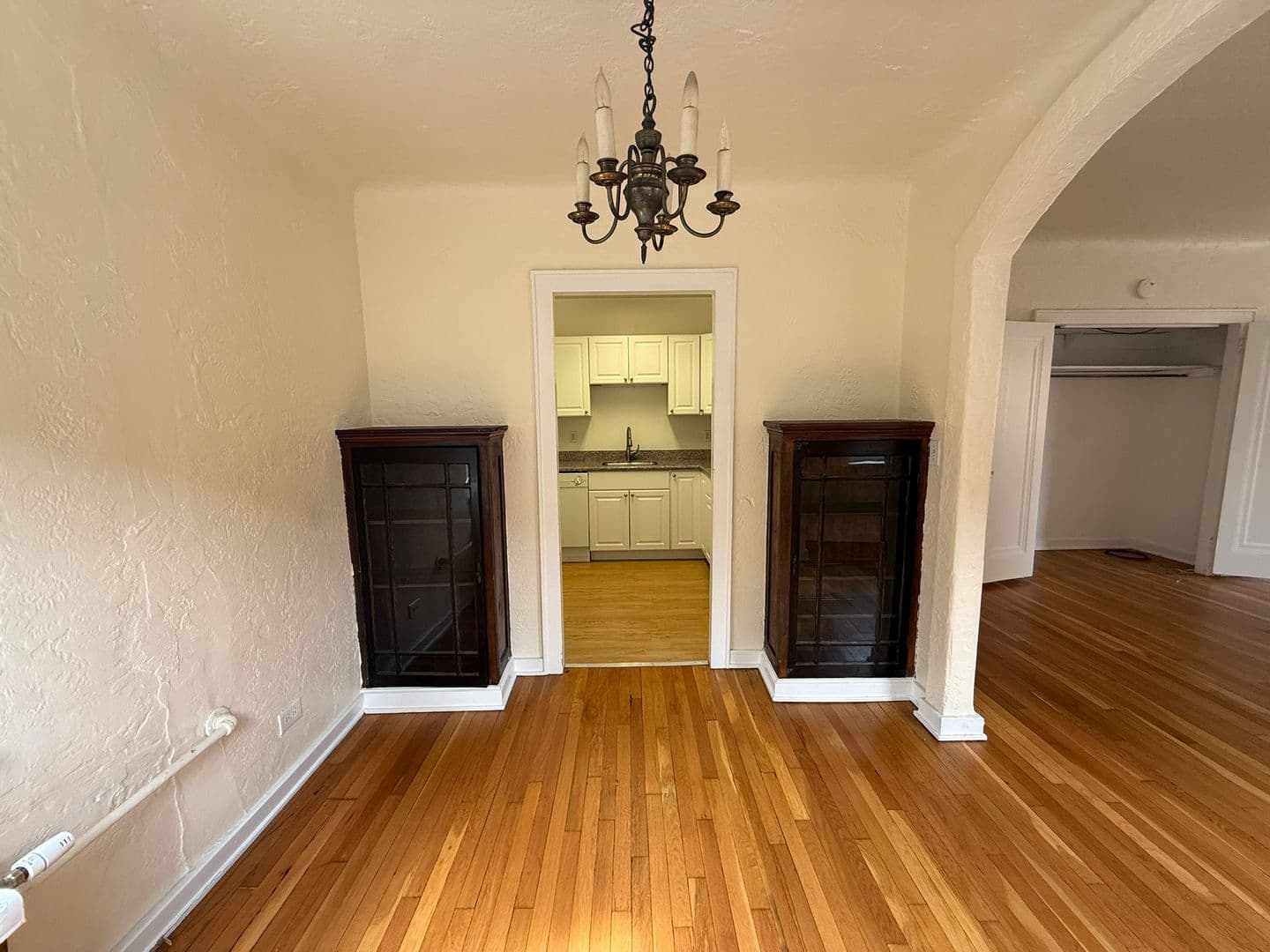 Pittsburgh Apartment: 225 Melwood Avenue