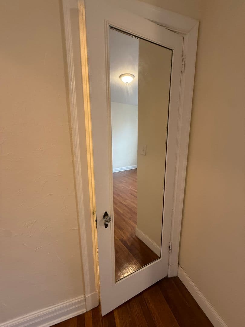 Pittsburgh Apartment: 4601 Bayard Street