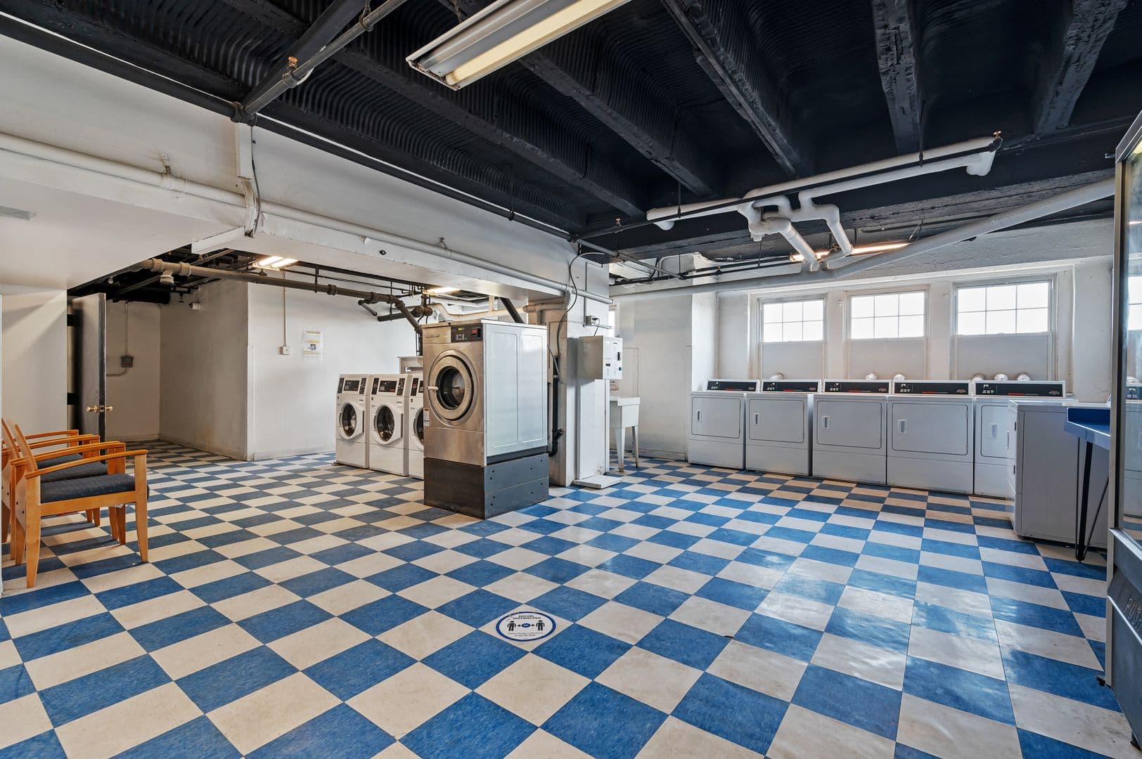 Pittsburgh Apartment: 3955 Bigelow Blvd