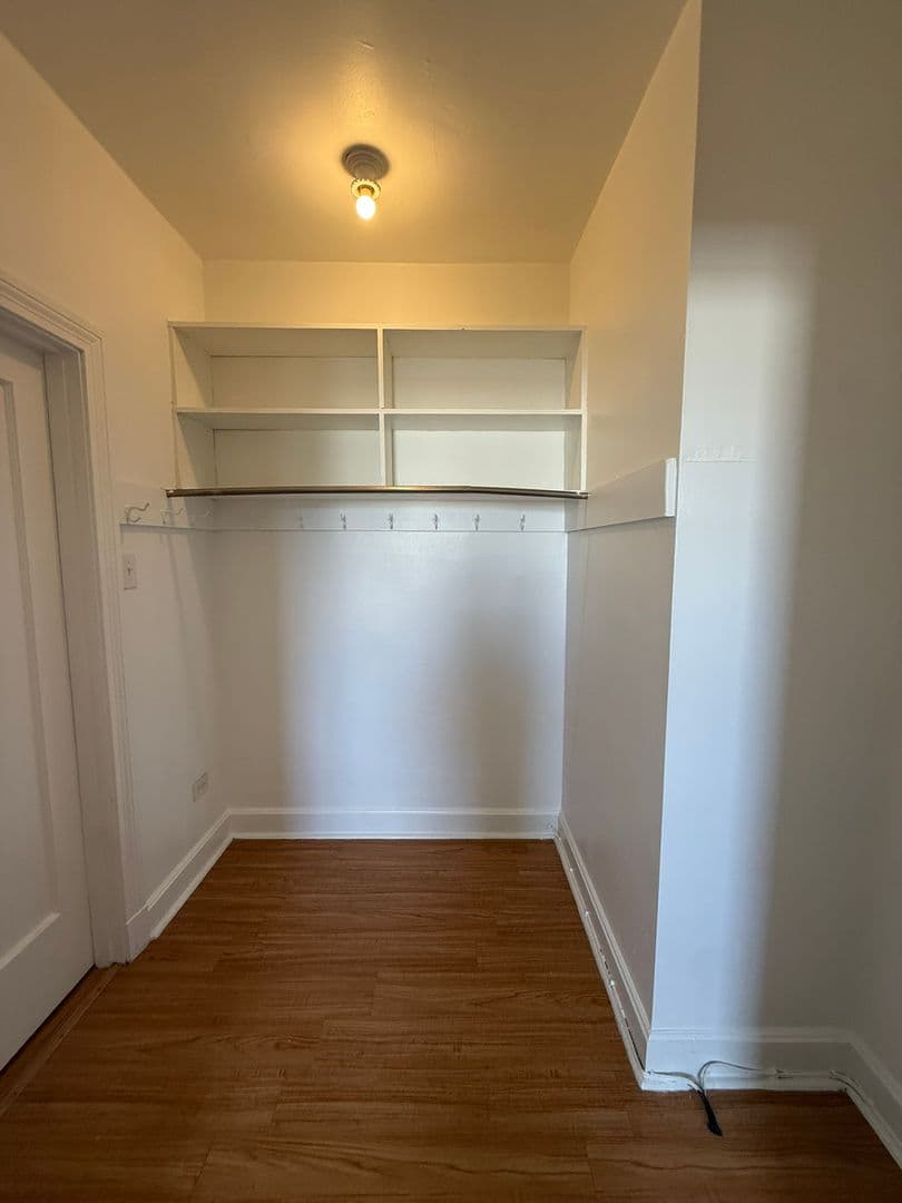Pittsburgh Apartment: 4600 Bayard Street
