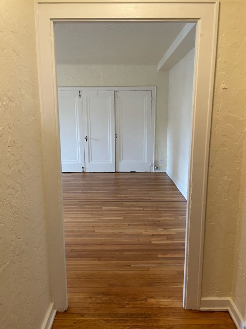 Pittsburgh Apartment: 225 Melwood Avenue