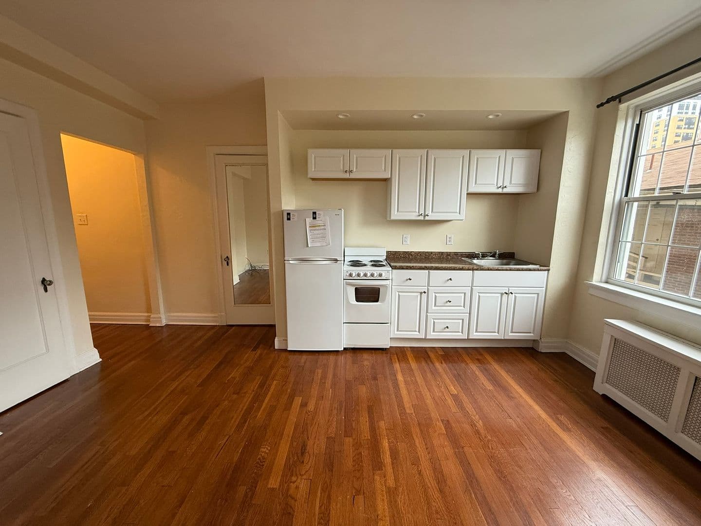 Pittsburgh Apartment: 4601 Bayard Street