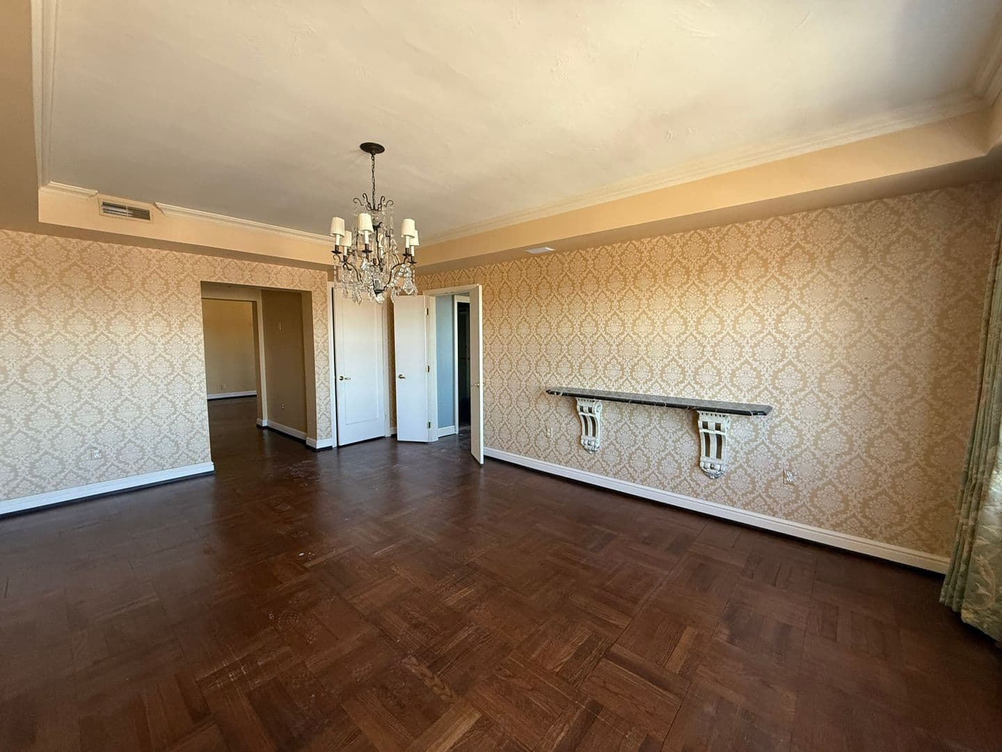 Pittsburgh Apartment: 3955 Bigelow Blvd