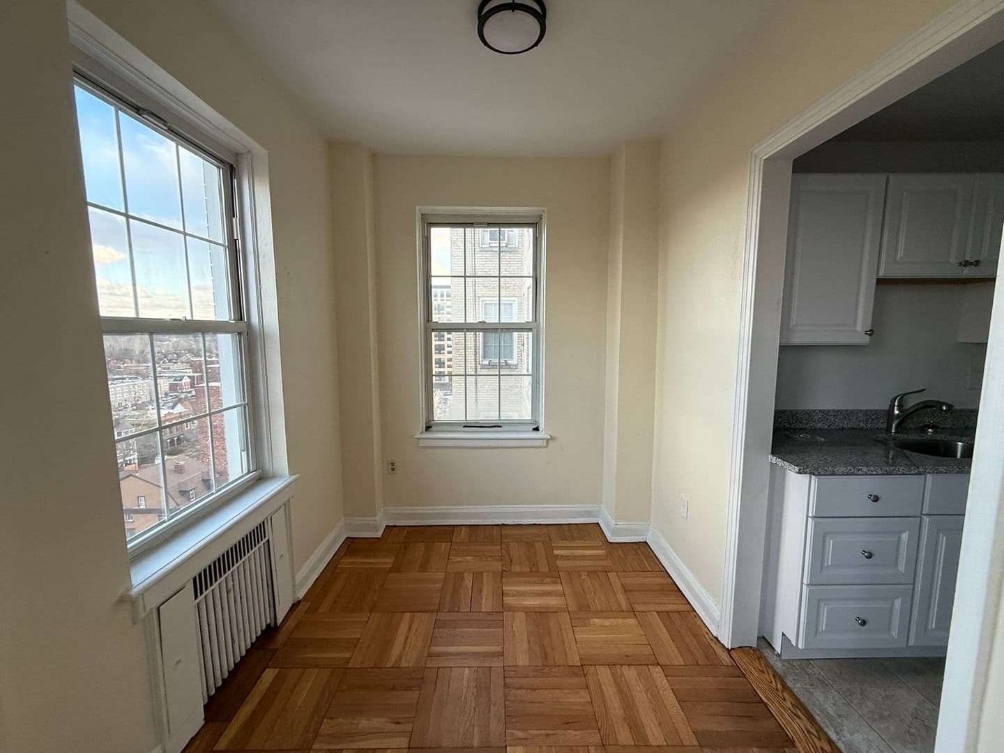 Pittsburgh Apartment: 3955 Bigelow Blvd