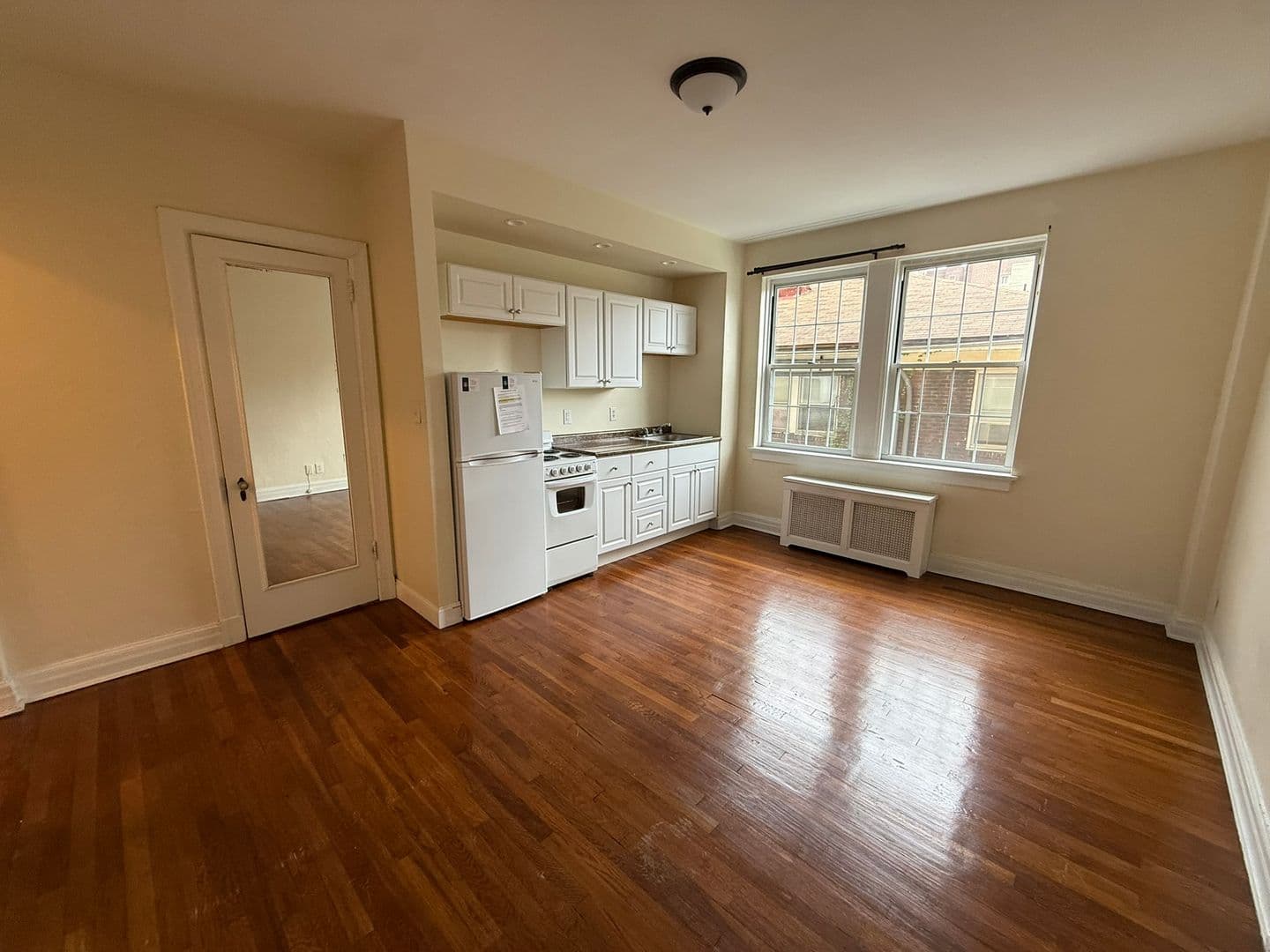 Pittsburgh Apartment: 4601 Bayard Street
