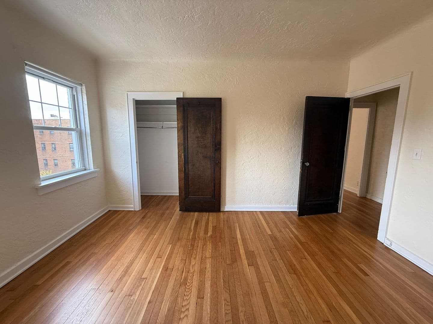Pittsburgh Apartment: 225 Melwood Avenue