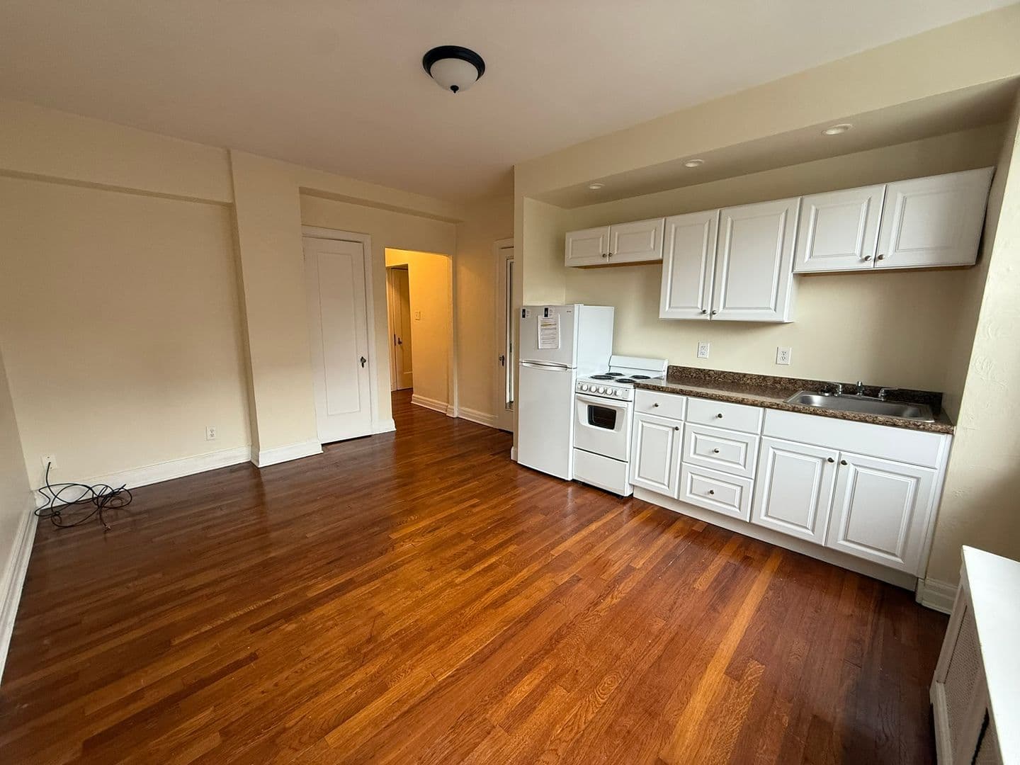 Pittsburgh Apartment: 4601 Bayard Street