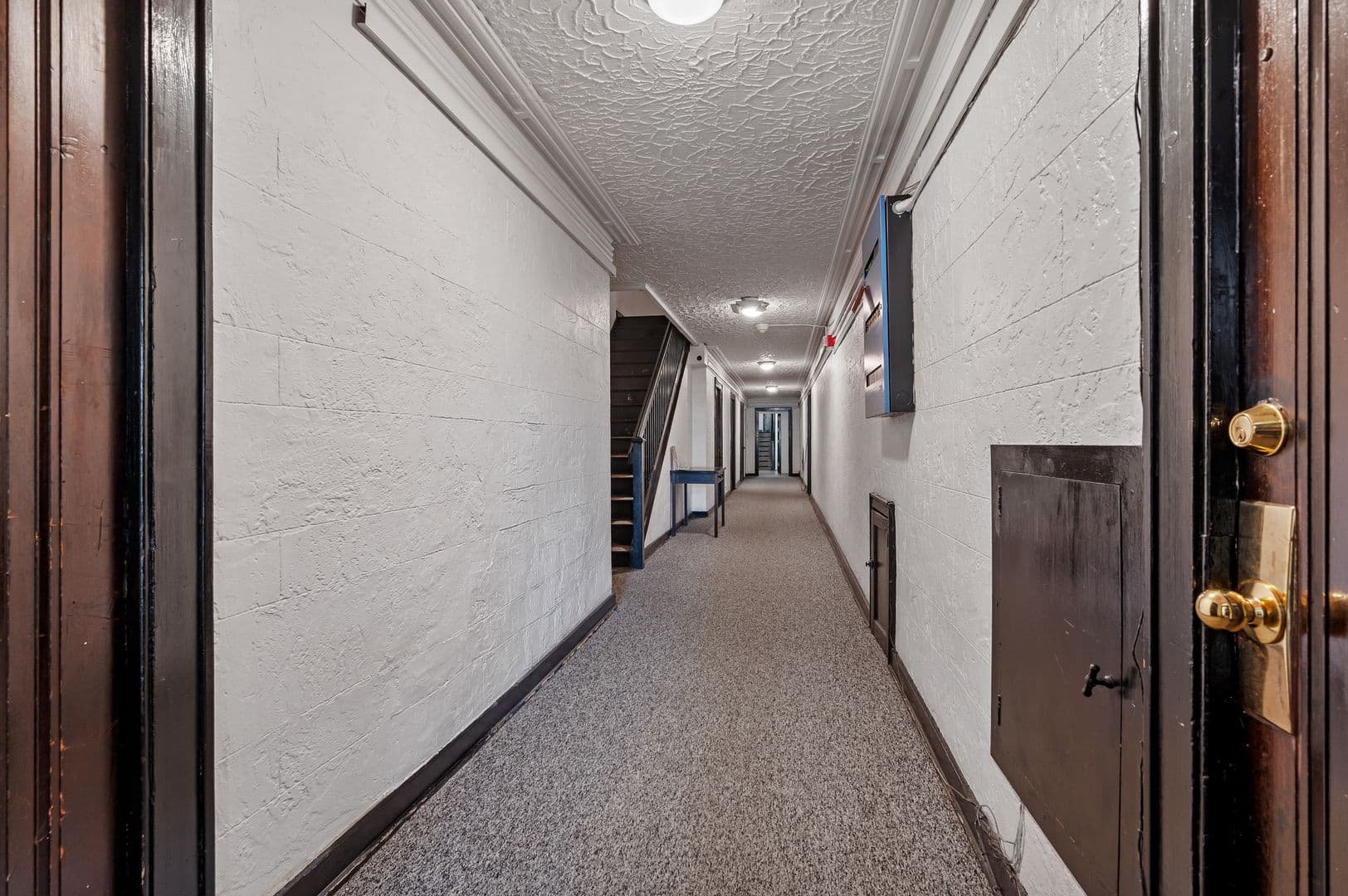 Pittsburgh Apartment: 225 Melwood Avenue