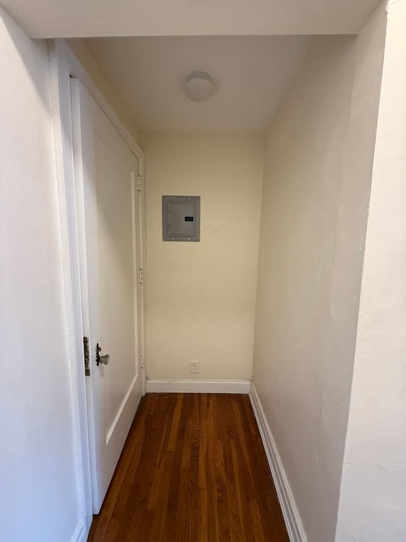 Pittsburgh Apartment: 4601 Bayard Street