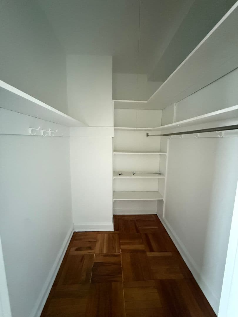 Pittsburgh Apartment: 3955 Bigelow Blvd