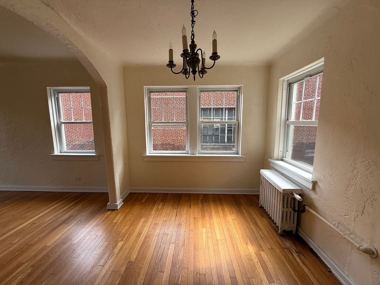 Pittsburgh Apartment: 225 Melwood Avenue