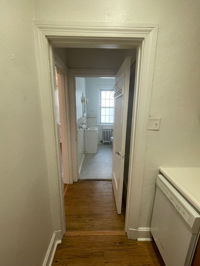 Pittsburgh Apartment: 4600 Bayard Street