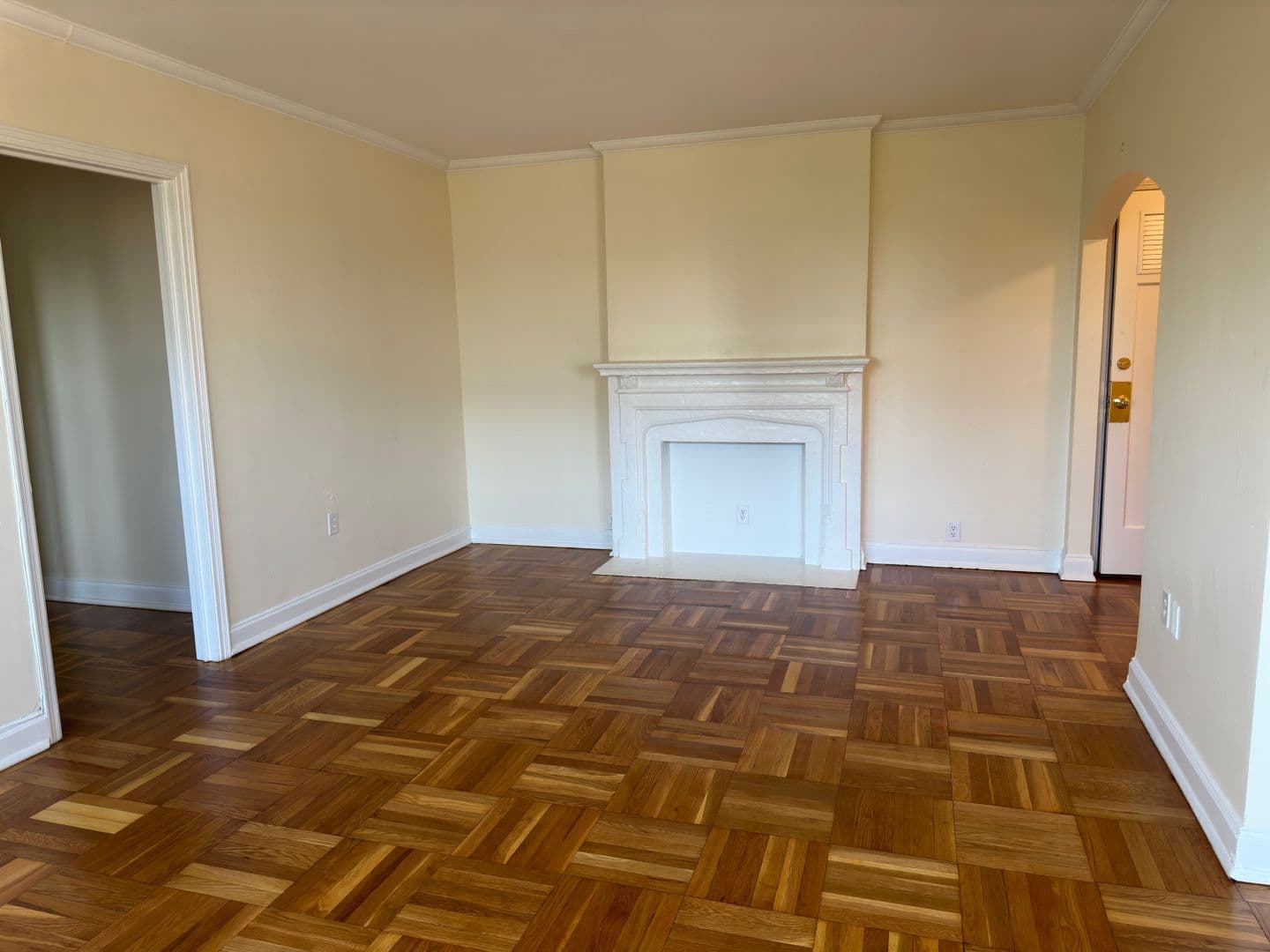 Pittsburgh Apartment: 3955 Bigelow Blvd