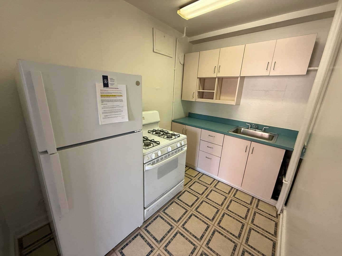 Pittsburgh Apartment: 225 Melwood Avenue
