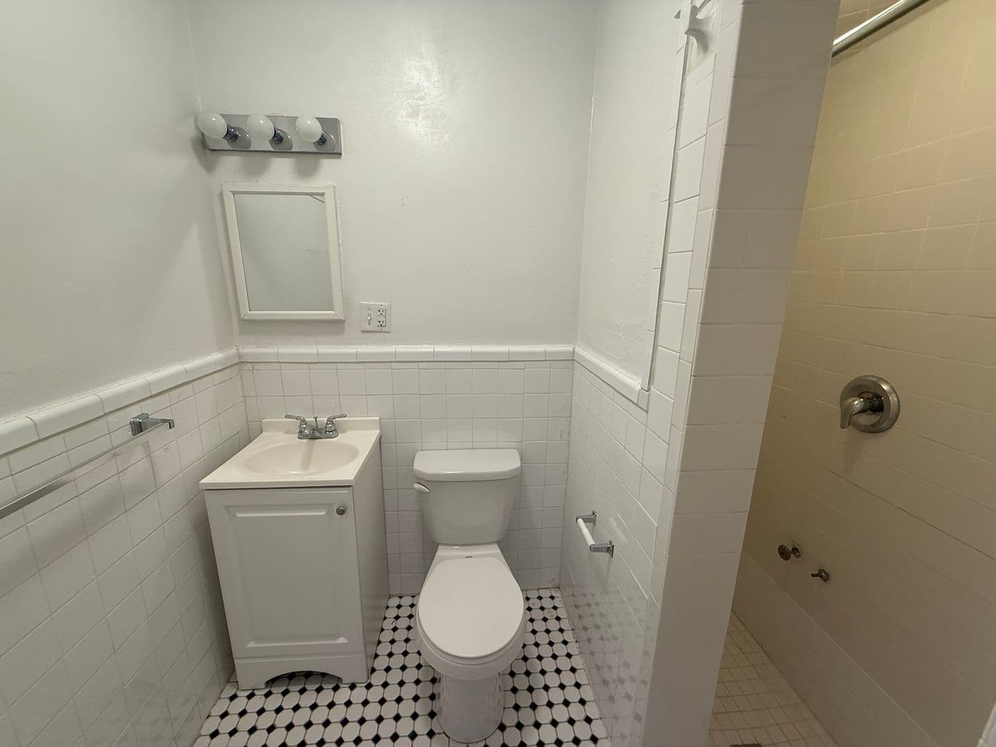 Pittsburgh Apartment: 4601 Bayard Street