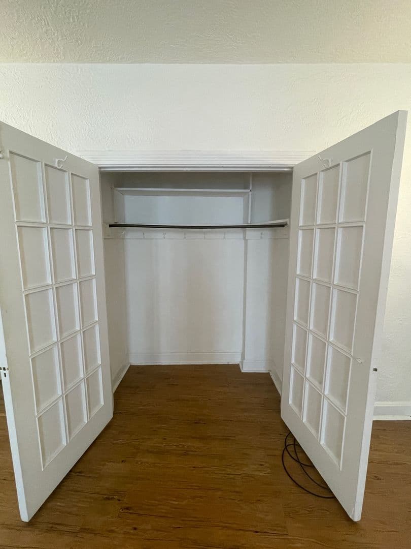 Pittsburgh Apartment: 4600 Bayard Street