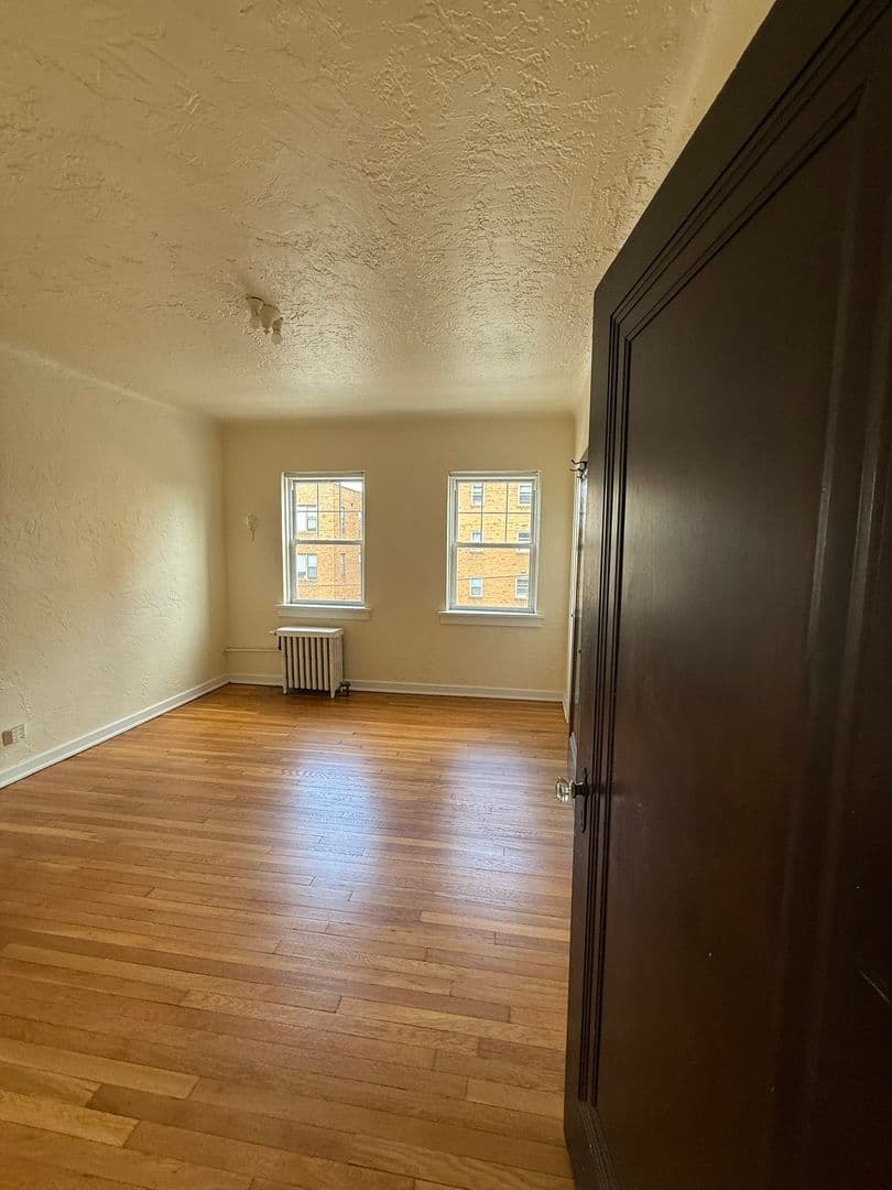 Pittsburgh Apartment: 225 Melwood Avenue