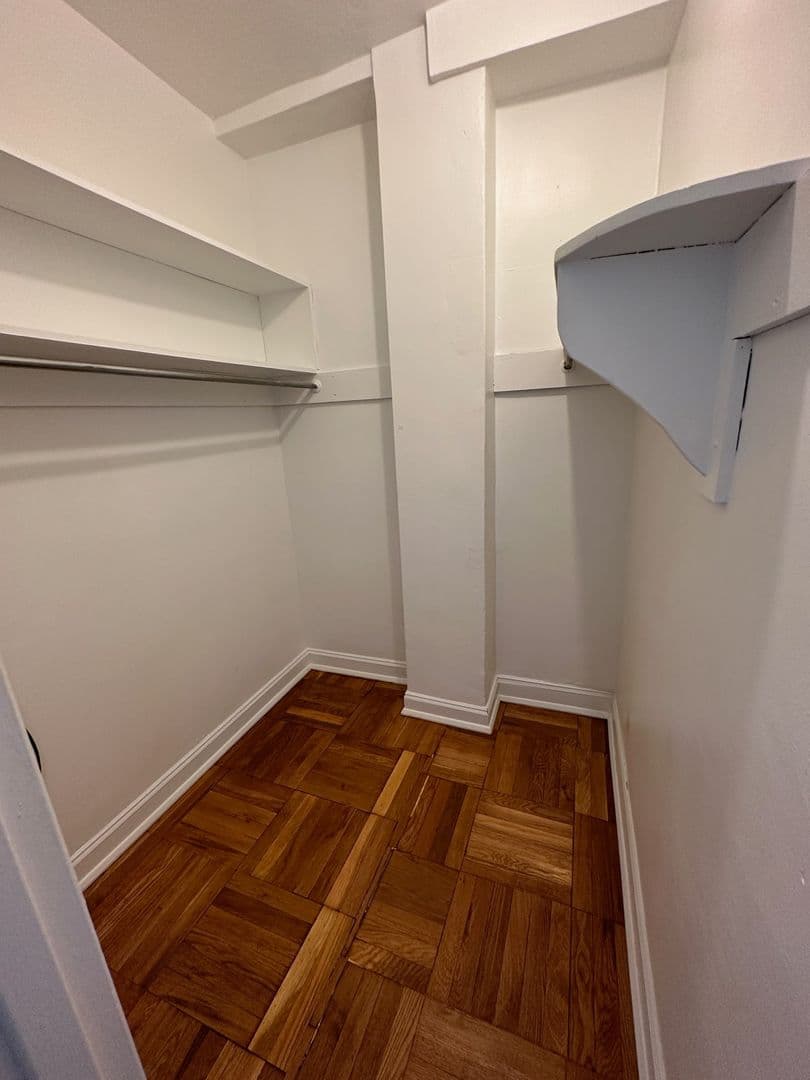 Pittsburgh Apartment: 3955 Bigelow Blvd