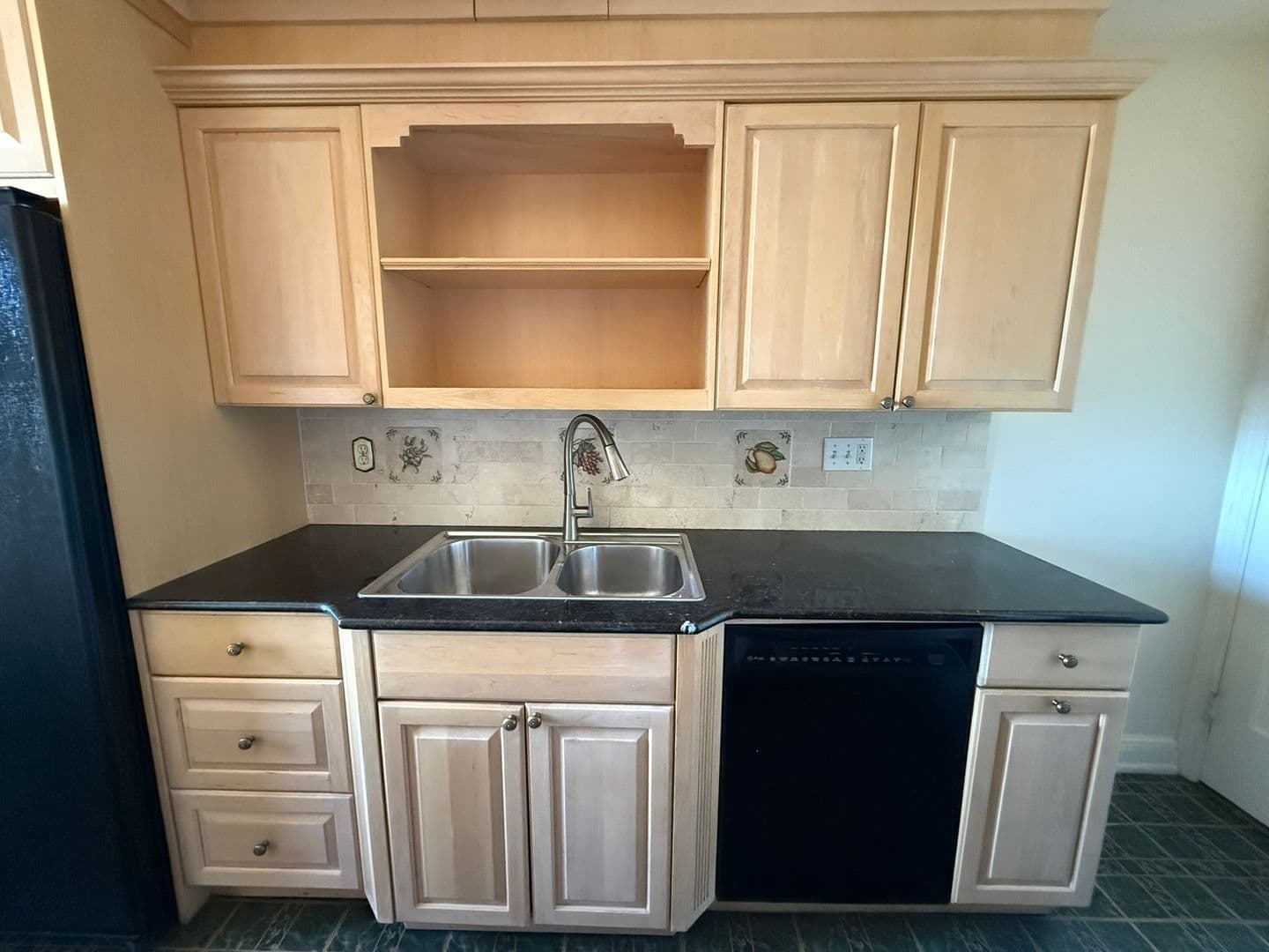 Pittsburgh Apartment: 3955 Bigelow Blvd