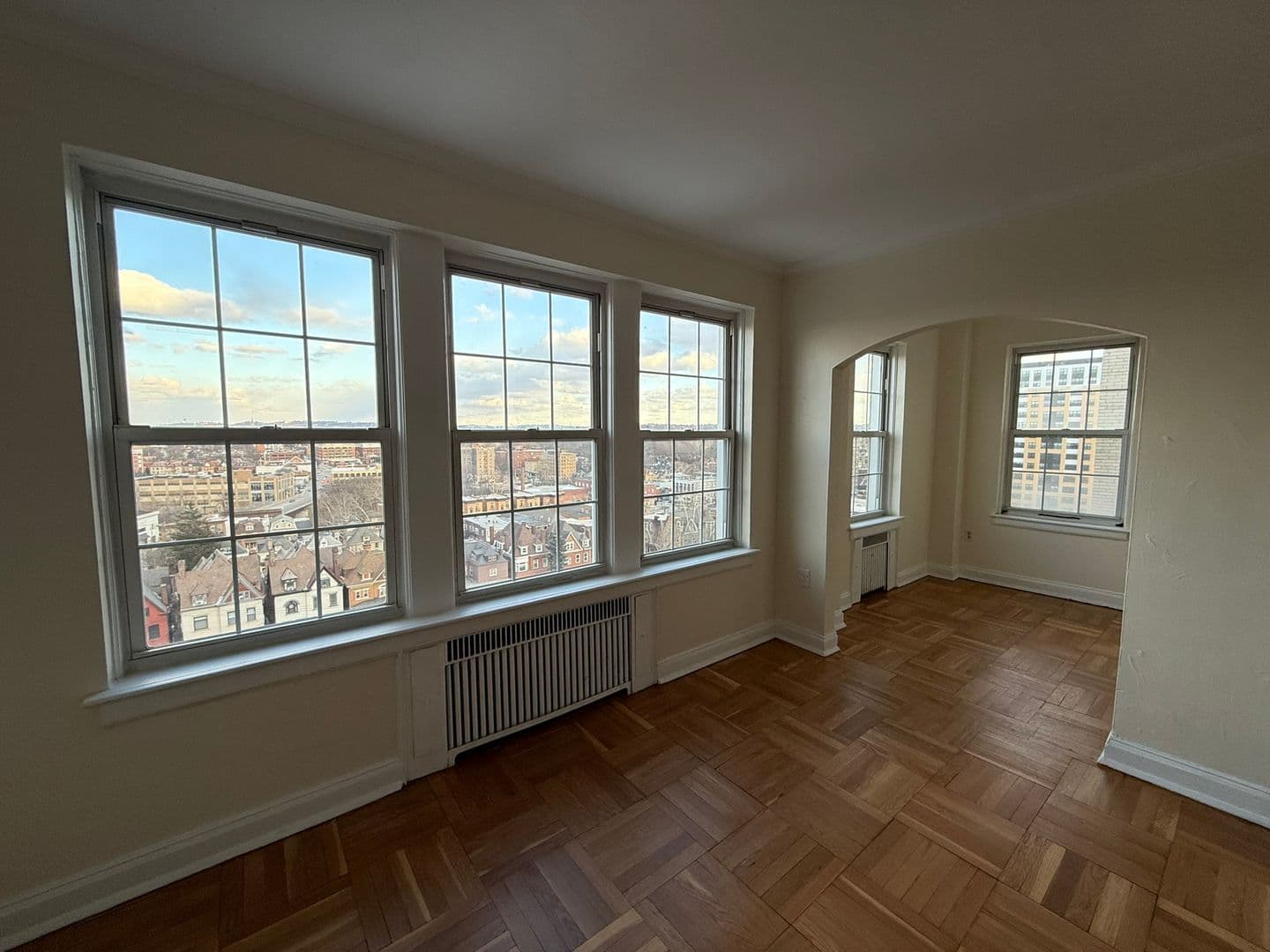 Pittsburgh Apartment: 3955 Bigelow Blvd