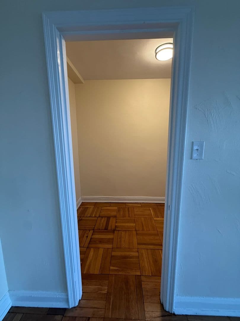 Pittsburgh Apartment: 3955 Bigelow Blvd