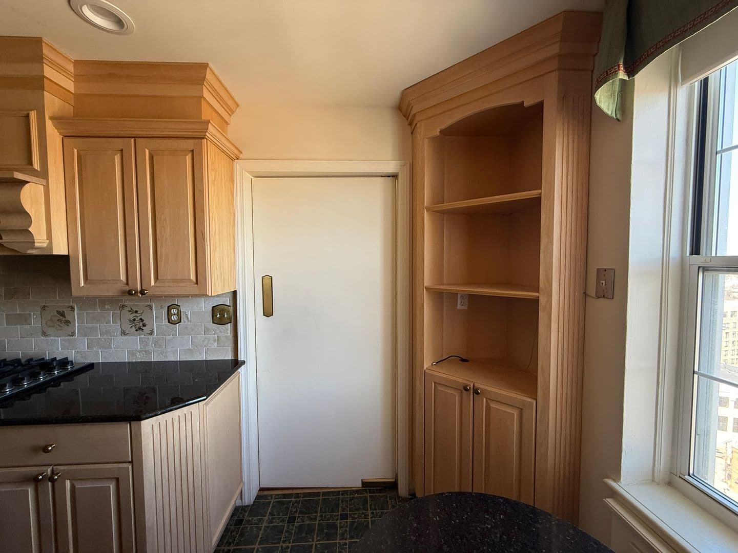 Pittsburgh Apartment: 3955 Bigelow Blvd