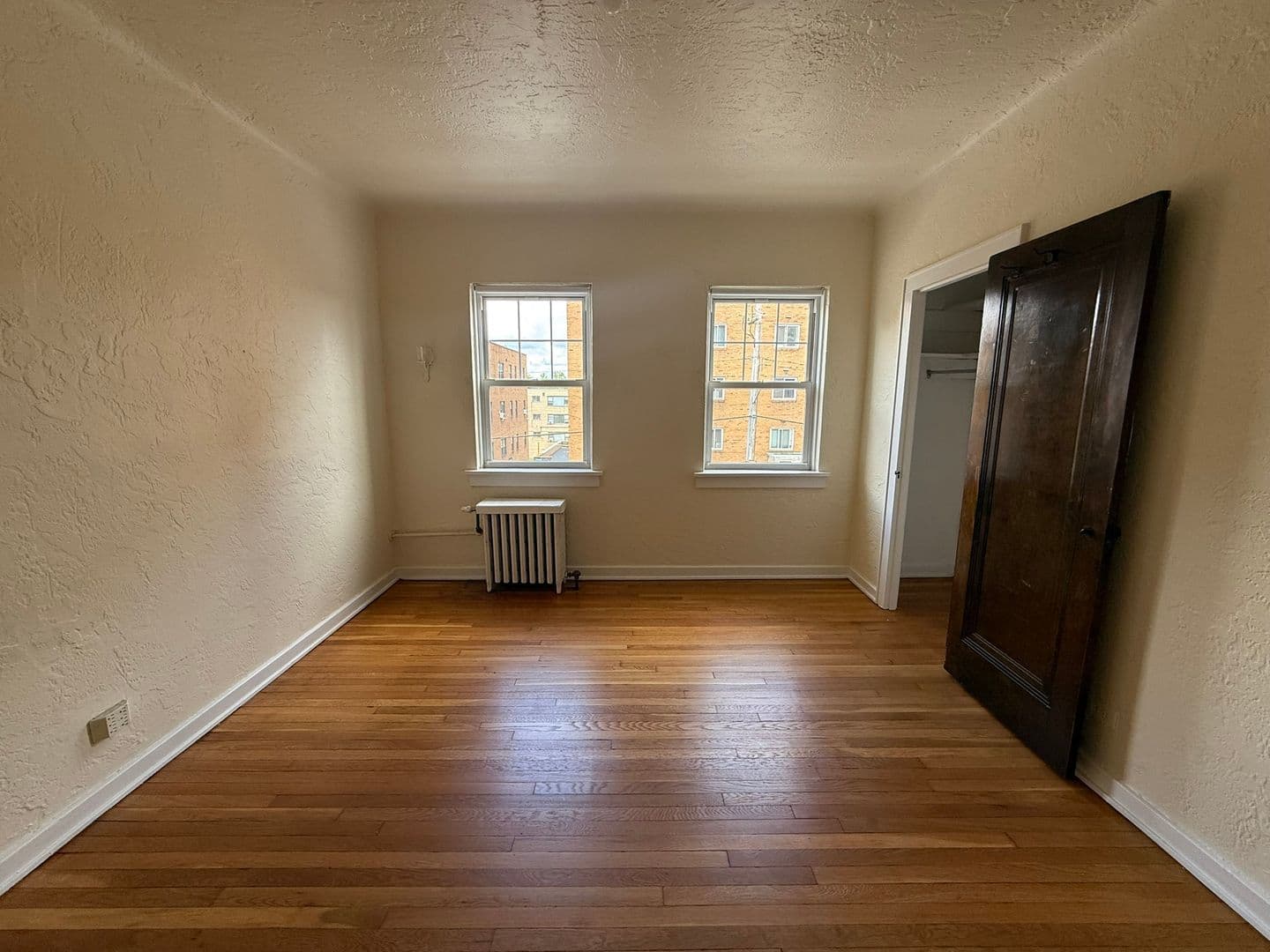 Pittsburgh Apartment: 225 Melwood Avenue