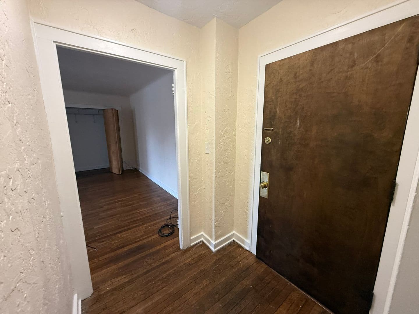Pittsburgh Apartment: 225 Melwood Avenue